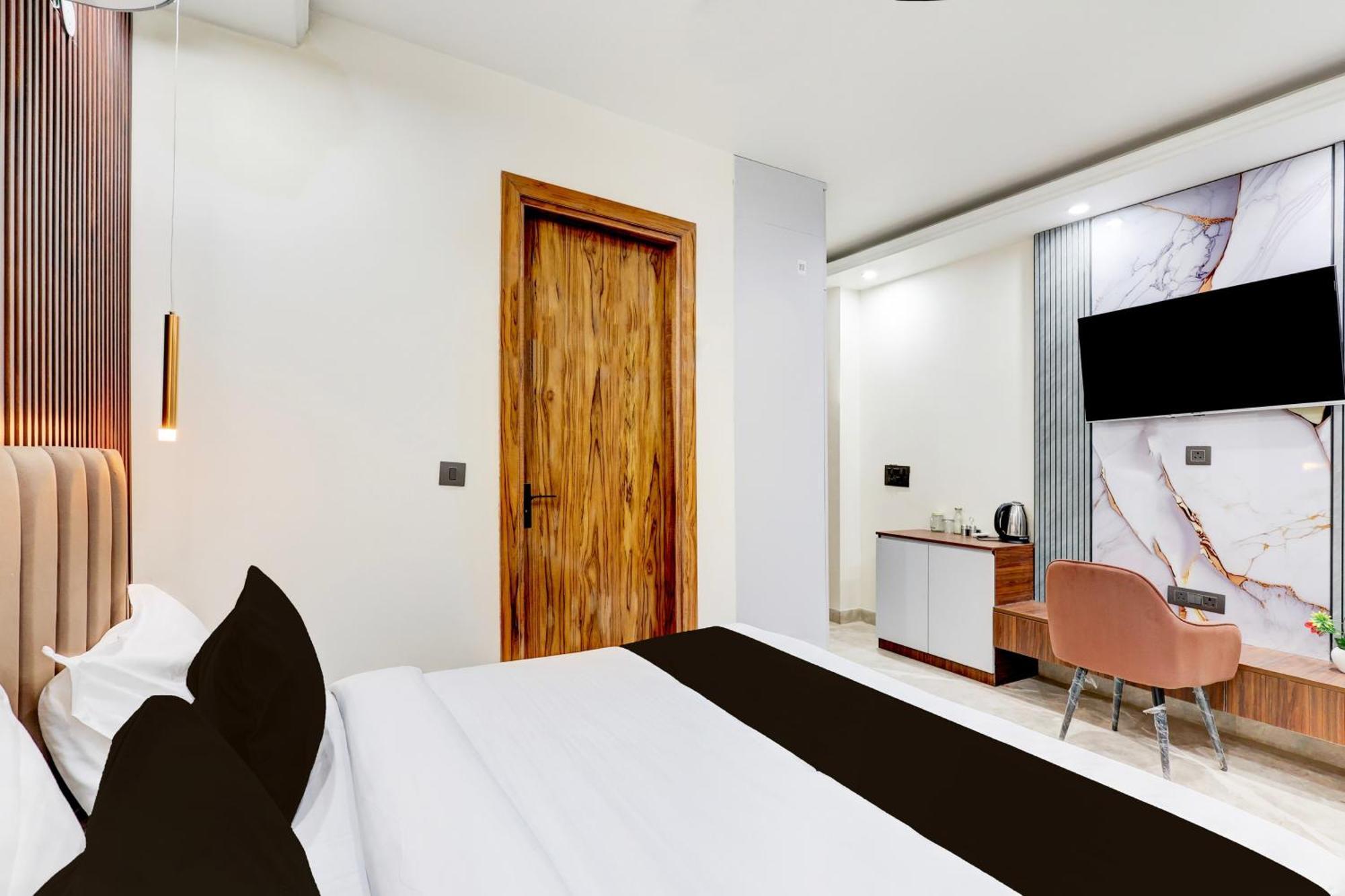 Super Hotel O Sector 43 גורגאון מראה חיצוני תמונה