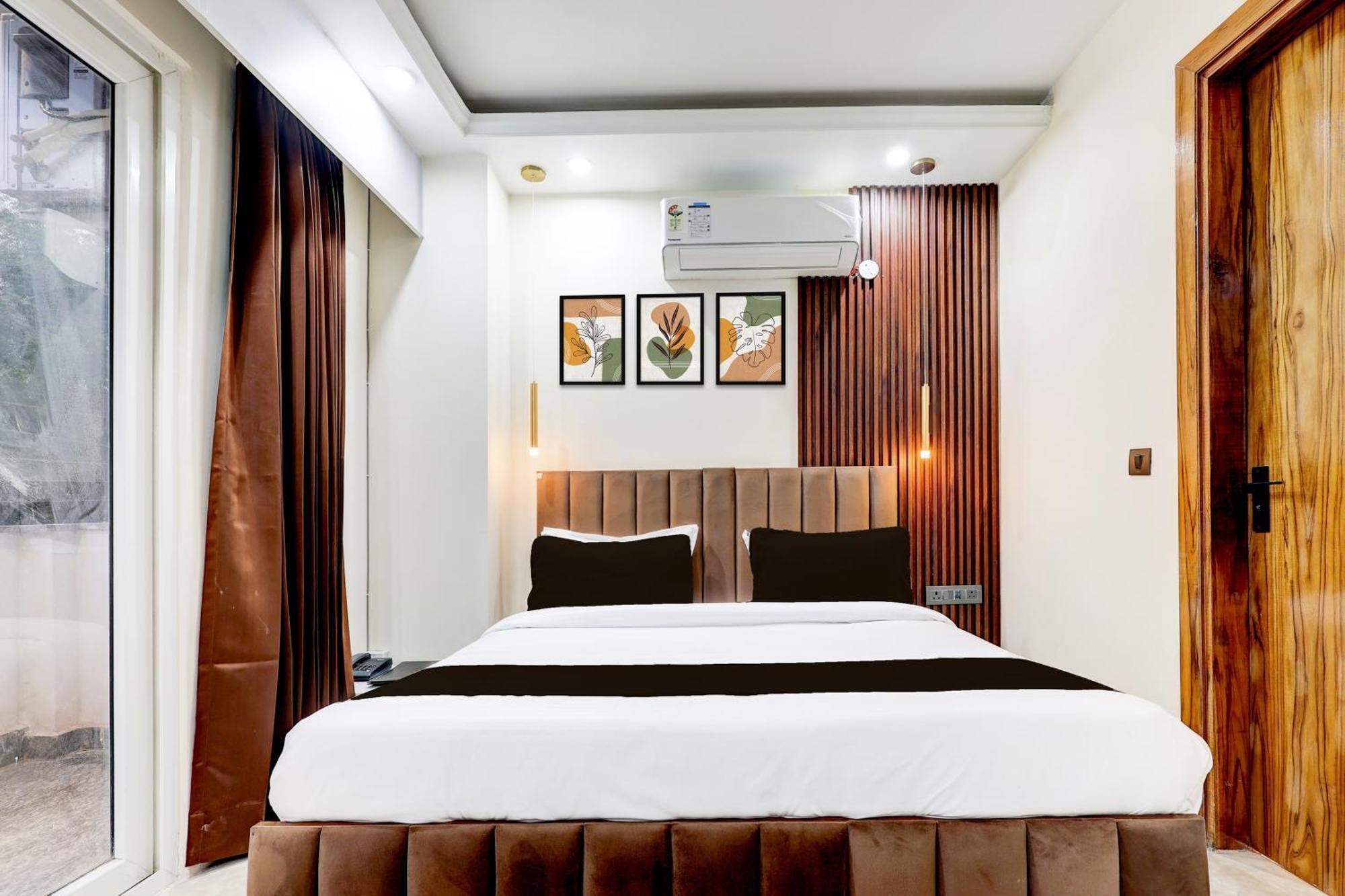 Super Hotel O Sector 43 גורגאון מראה חיצוני תמונה